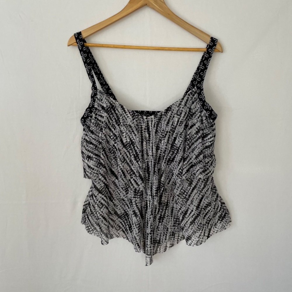 BEACH HOUSE Women's Size 16W Tankini Black White Tiered Ruffles - Picture 6 of 6